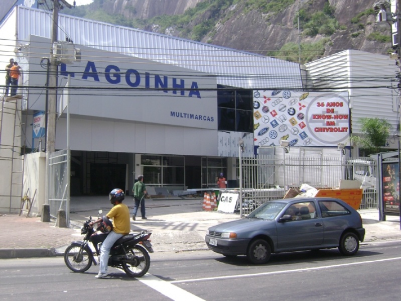 Fachada de Loja em Acm em Copacabana - Instalação de Revestimento Acm