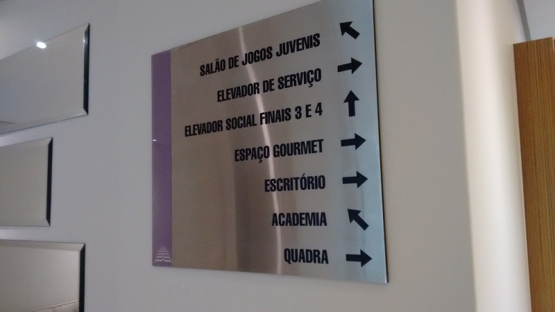 Orçamento de Placas para Salas Comerciais Laranjeiras - Placas para Portaria de Empresas